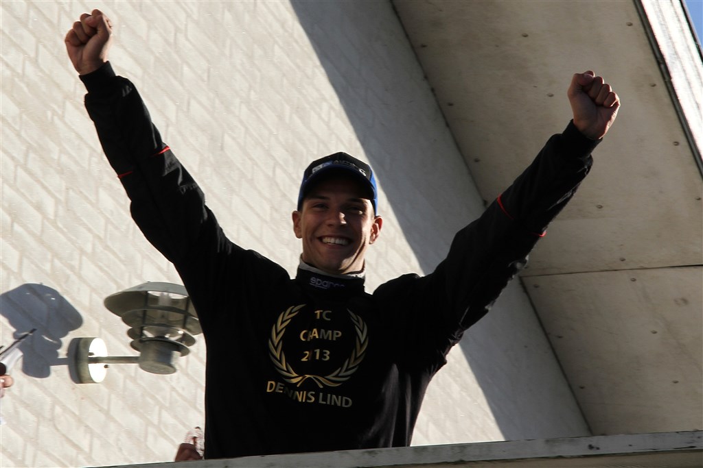 Dennis Lind